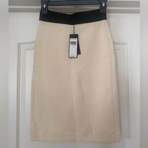 BCBG Maxazria Monica Pencil Skirt Color Chalk Size XS Ribbed